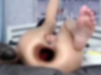 ★【閲覧注意】有名セクシー女優、股間がとんでもない事になってしまう(衝撃画像)動画あり!の画像