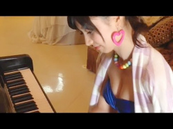 武藤十夢 - 女性芸能人のセクシーYoutube動画の画像