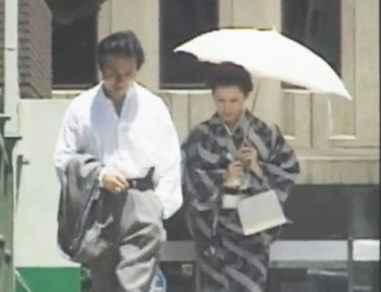 ！34歳和服Housewifeはextramarital affair真っ最中…私でよろしいの？！昼間からイキ狂うUnparalleled energyおPussy「あぁぁぁっぁぁイクっぅぅぅぅうぅっぅ！」の画像