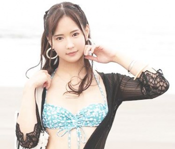 ！！中出し海名ナンパ※友達と海に来てたけど引き離してチンポ挿入さしちゃった！！開放的なヤリマンビッチの画像