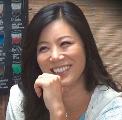 !!42歳寂しい一人呑み「こんな人妻のおばさんを本当に抱いてくれるの?!!」久しぶりのSEXでイキ乱れる完熟おマンコの画像