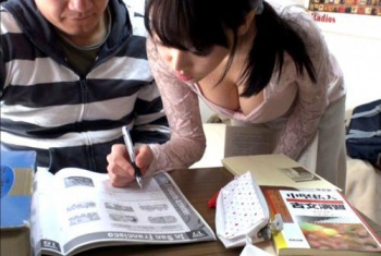 お願い..もう許してください..(泣)/生徒の高校男児に連続中出しレイプ盗撮される巨乳美女JD家庭教師！の画像