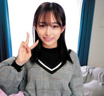 【素人お嬢様】童貞くんの早漏ち●ぽを、オナホールで射精サポート… 追加で、ナマ素股中に、そのままヌルっと生挿入の画像