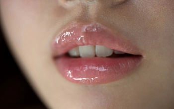 思わずキスしたくなる女の子のぷるぷる唇画像!の画像