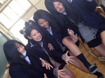 女子高生がふざけて撮ったエロい画像が流出しちゃった！の画像