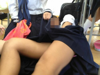 即抜きしたくなる女子高生のエロ画像！今日はこれに決まりｗの画像