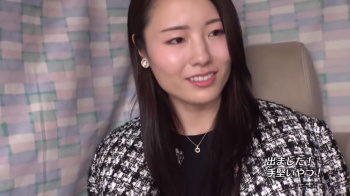 【人妻ナンパ】「いや、こういうのバレそうなので」下着チェックを拒むお堅めのセレブ人妻をバイブ責めでイカセまくりの画像