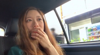 【人妻寝取り】「え？主人がいるんですけど」夫の不倫現場を目撃した美人妻は突撃したホテルで自分も他人棒を堪能の画像