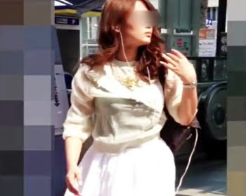 イイ女オーラを纏うお姉さんの肉々しいプリケツとハミ毛Tバックにギャップ萌えの画像