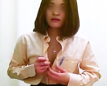 健康診断更衣室隠撮　綺麗なお姉さんの着替えを隠し撮りの画像