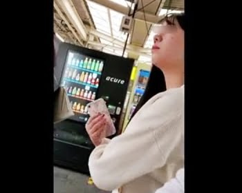 イイ女オーラを放つお姉さんを粘着追跡隠し撮りの画像