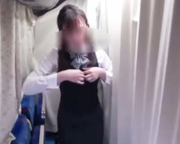健康診断隠撮　レントゲン撮影に向かうOLさんを隠し撮りの画像