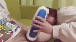 【個人撮影】オナホレビューしてたら我慢出来なくなって挿れちゃう嫁の画像