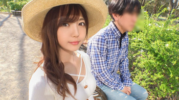 【Sさん 32歳 主婦】仲良し夫婦ナンパ！寝取られ願望夫に説得された奥様が男優にイカされまくって連続中出しの画像