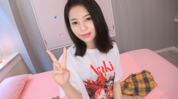 【なつか 21歳 フリーター】敏感美少女の本気セックス!年上好きな彼女がオジサンとベロチュウイチャイチャハメ撮りの画像