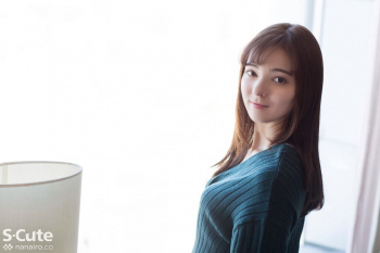 【Karina(西田カリナ)】欧州な顔立ちが天使過ぎる彼女はスレンダーさからも絹のような肌からも天使っぷりが溢れていますの画像
