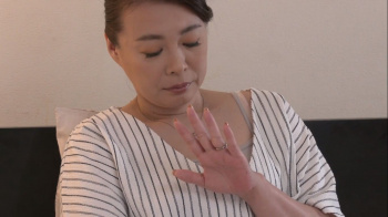 【佐倉由美子】熟母のオナニー姿を見て母子相姦を要求するヤリたい盛り息子!超えてはいけない親子関係と欲求不満な五十路肉壺の画像
