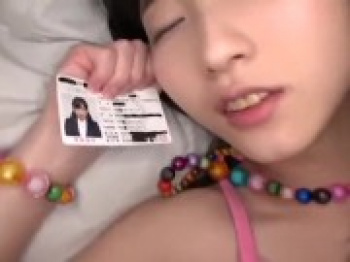 ツインテロリＪ〇の学生証を確認してしっかり膣内に種付けする鬼畜動画の画像