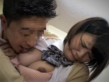 【女子高生/痴漢レイプ】「このようにされたのですね」痴漢の再現を記録するという名目でそれ以上のことをさせる相談所職員の画像