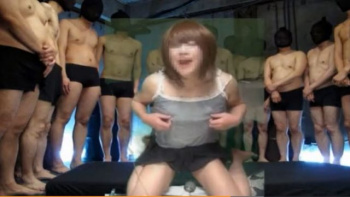 変態女装子が大勢の男に見られてる風チクニーでイッちゃうwwwの画像