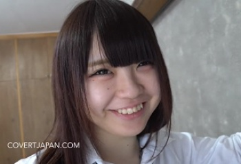 【無修正】口リ体系なパイパン美少女18歳の若々しいマンコに生中出し！の画像