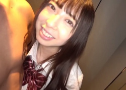 18歳の貧乳スレンダーな制服美少女の無垢マ〇コ激ハメする円光SEXの画像