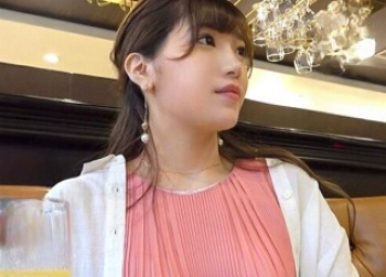 25歳の性欲旺盛な美人若妻が金玉カラになるまでザーメン搾り取る生ハメセックスの画像