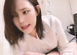 パイパン巨乳な現役JD彼女が生騎乗位でチ〇ポ締め付けるプライベートSEx映像の画像