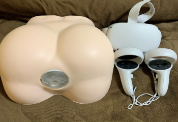【朗報】ワイのVRオナニー、ひとつ#8221;上#8221;の領域へwwwywwwyywywyの画像