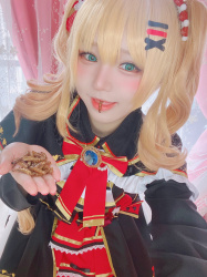 【朗報】コスプレまんさん、可愛すぎるの画像