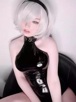 【画像あり】2Bコスプレの白人女を嫁にする方法の画像