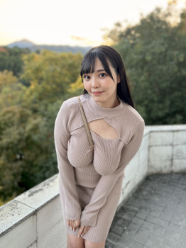 【画像】ニット巨乳、ヱロすぎるwwwの画像
