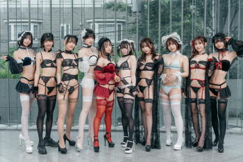 【画像】ドスケベ衣装の痴女集団襲来ｗｗｗｗｗｗｗｗｗｗｗｗｗｗｗｗｗｗｗｗｗｗｗｗｗｗｗｗｗｗｗｗｗｗｗｗｗｗの画像
