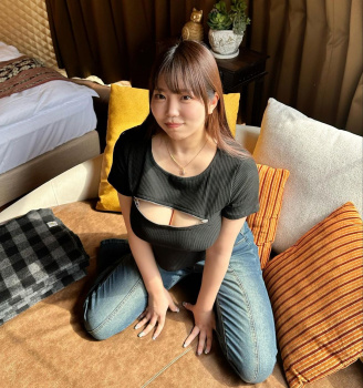 【画像】この服のファスナー何のためにあるの？の画像