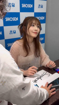21歳AV女優ちゃん、もはや橋本環奈や永野芽郁より余裕でかわいいの画像