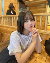 涼森れむとかいうAV女優の画像