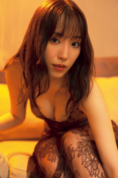【画像】譜久村聖2年ぶりの写真集ｷﾀ━━━━(ﾟ∀ﾟ)━━━━!!の画像