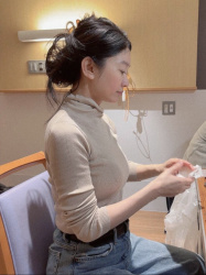 【悲報】篠原涼子(52)、さすがに限界突破の画像