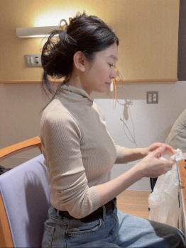 【悲報】篠原涼子(52)、さすがに限界突破の画像