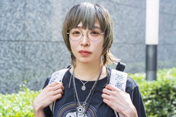 【画像】角由紀子(43)とかいうオカルト界のアイドルの画像