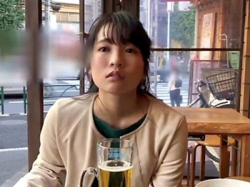 【美女乳首責めエロ動画】菜月ゆかり SOD美女社員をホテル連れ込み！M男勃起チ〇コをぐしょ濡れマ〇コにぶっ刺し！生ハメピストン大量射精！の画像