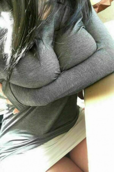 【盗撮画像】貴方好みのおっぱいはどれ？美乳を持つ素人娘たちの画像