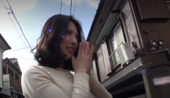 ソコは凝ってないです…あぁっ!美熟女がマンスジバイブ責めで悶絶の画像