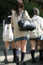 私服の女子高生の楽しみ方の画像