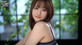 キスしながらおまんこ突いて!流田みな実、元女子アナベロチュー性交の画像
