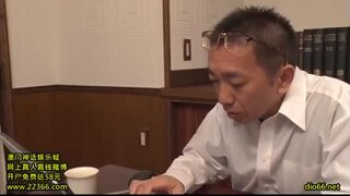 「あなたごめんなさい…」他人棒を嵌められてイキまくった挙句生イキされちゃうデブ奥様嫁！ネット配信されているよがり狂う自分の嫁を見た旦那は・・・wwの画像