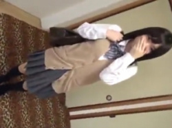【素人はめ撮り】真面目そうなはげカワJKは鞄にローターを忍ばせるほどエッチに興味津々！？アニメ声で叫ぐパパ活嵌め撮りＳＥＸ！の画像