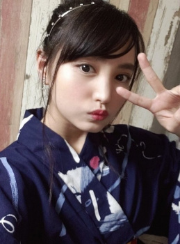 郡司芹香　グラビア水着画像　32枚の画像
