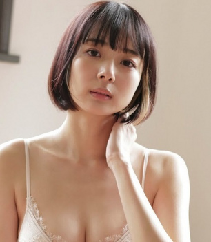 岡田紗佳　最新グラビア含む水着画像　50枚①の画像