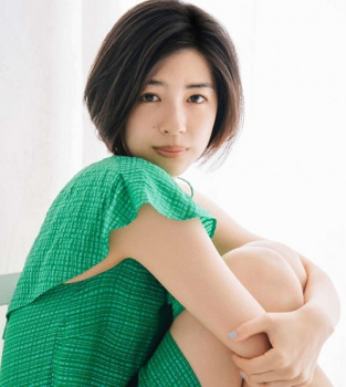 佐久間由衣 グラビア水着画像 57枚の画像